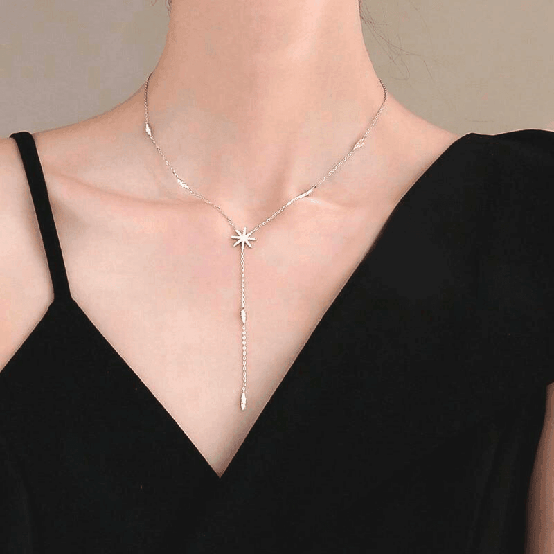 Collier chaîne pendentif en forme de feuille d'érable - EMAKUJITIA