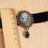 Collier gothique avec pendentif en dentelle vintage - EMAKUJITIA
