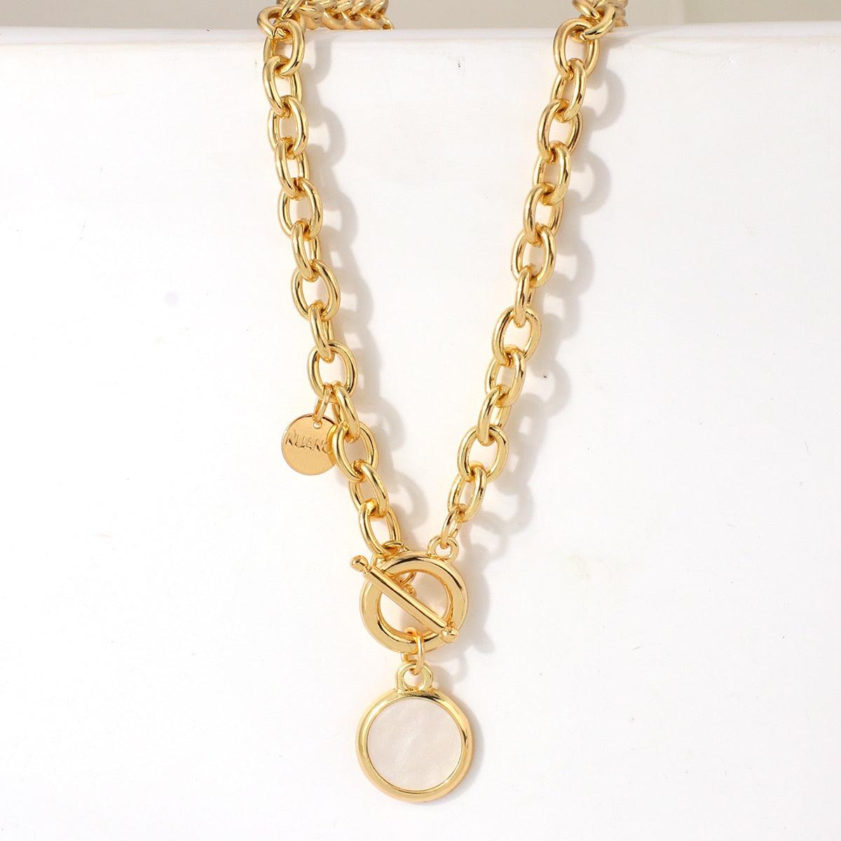 Collier pour femme avec chaîne épaisse et pendentif ronds en acrylique - EMAKUJITIA