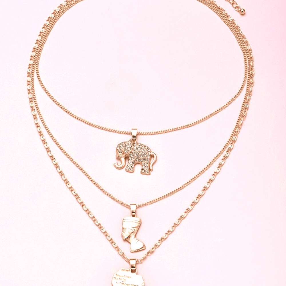 Collier vintage doré multicouche avec pendentifs symboliques - EMAKUJITIA