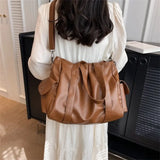 Grand sac cabas femme : l'élégance bohème au quotidien