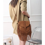 Sac bandoulière femme bohème chic à franges et pompons
