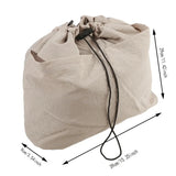 Gros plan sur le tissu en nylon du sac bandoulière beige