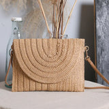 Sac bandoulière femme en paille tressée élégante et bohème