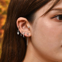 Set de 5 boucles d'oreilles anneaux sertis de cristaux de zircon - EMAKUJITIA