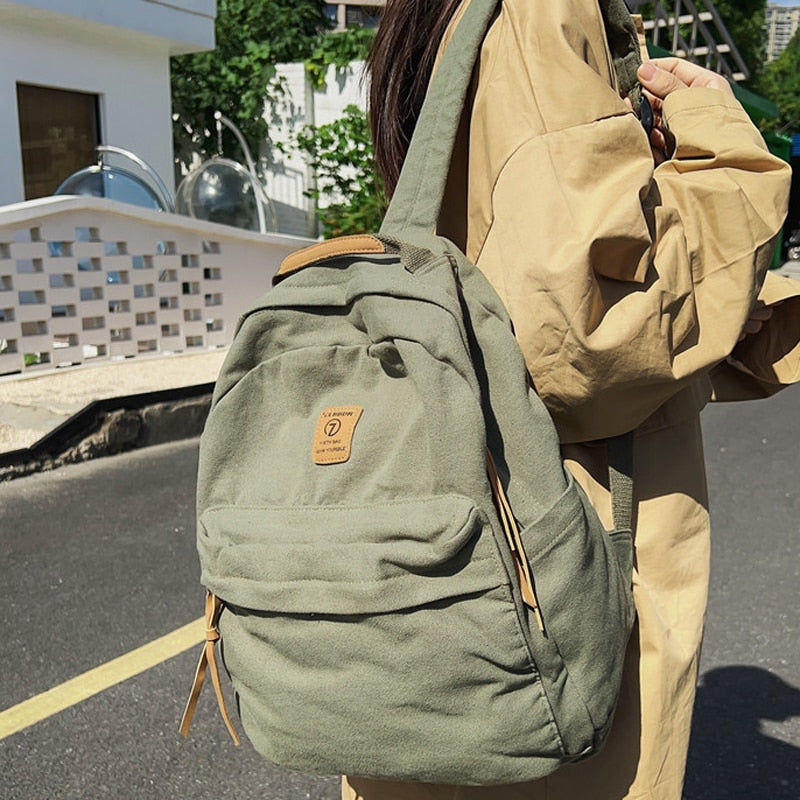 Green Canvas Backpack for Trendy and Casual Students and Travelers